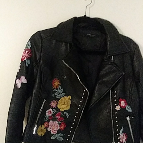 Jacket - Picture 3 of 3